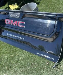 GMC Denali Tailgate