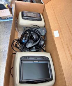 Headrest and Video Screen Assembly - GM (84247102)